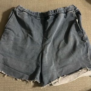 Madewell ripped cut shorts - Large